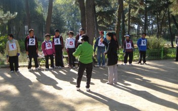 치매예방프로그램 게이트볼 동아리 친선경기 이미지